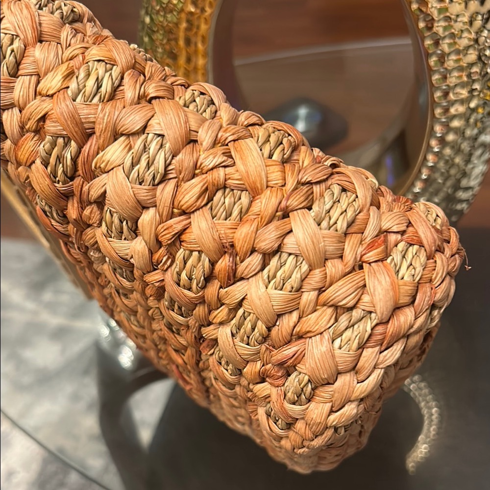 Woven Tan Handbag that goes with Every outfit!! - Picture 3 of 5